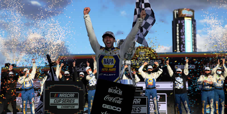 Chase Elliott celebrates in victory lane