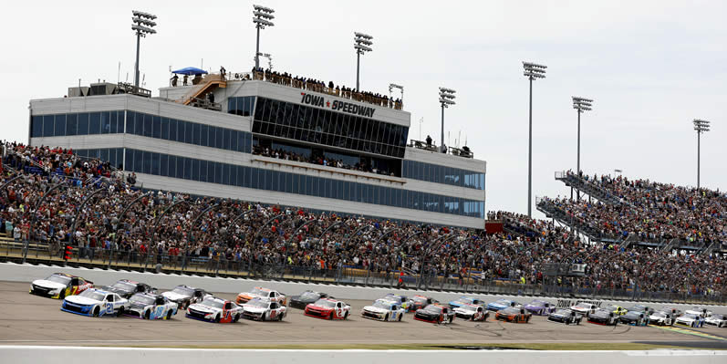 Austin Hill leads the pack of cars