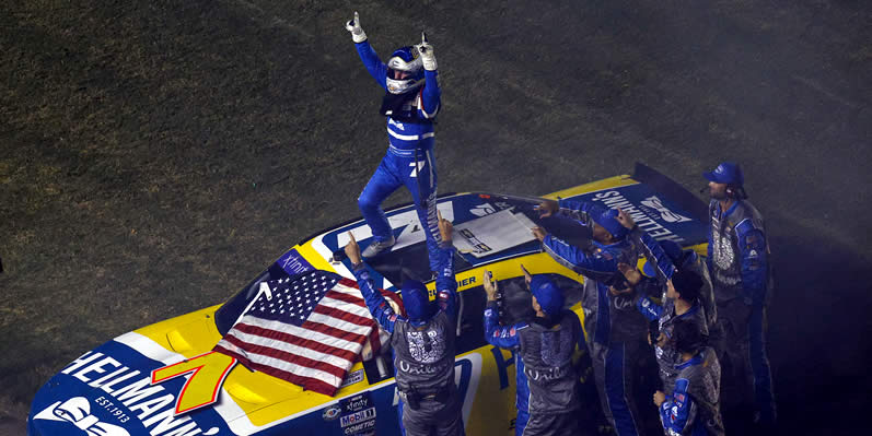 Justin Allgaier and crew celebrate