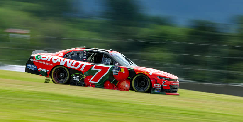  Justin Allgaier drives