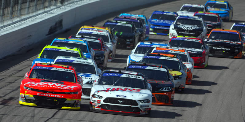 Cole Custer and Justin Allgaier lead the field to an early restart