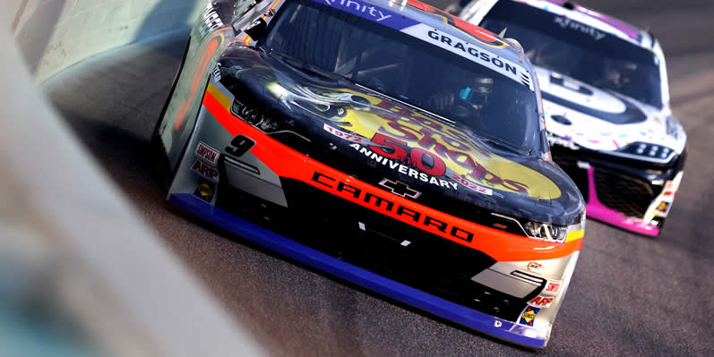 Noah Gragson drives during practice